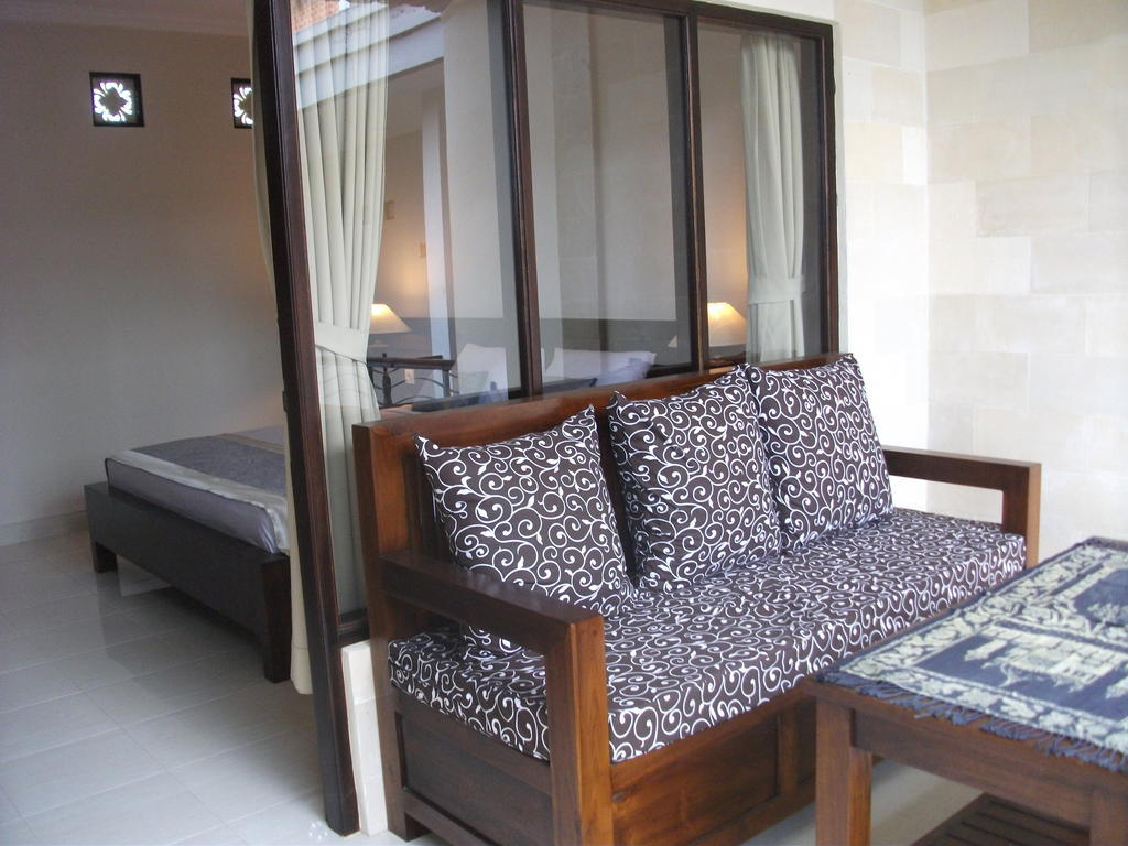 Gerhana Sari 2 Bungalows Ubud Esterno foto